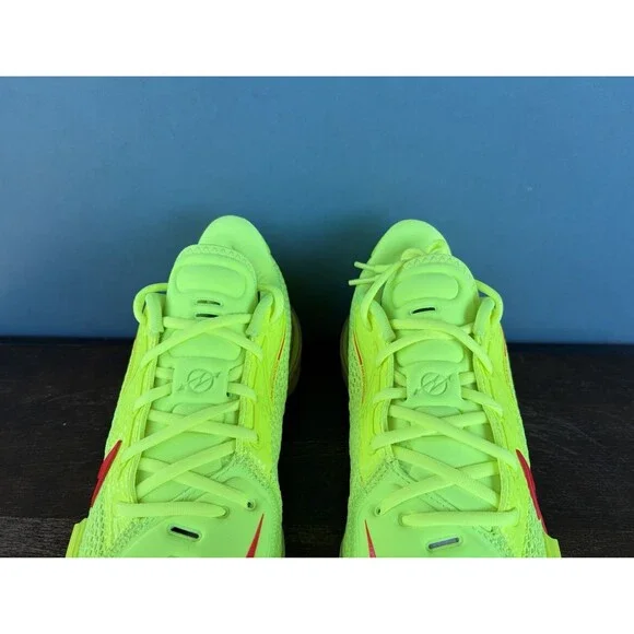 Nike Air Zoom GT Cut EYBL Volt Basketball Shoes Men's Size 10.5 IH3991-700